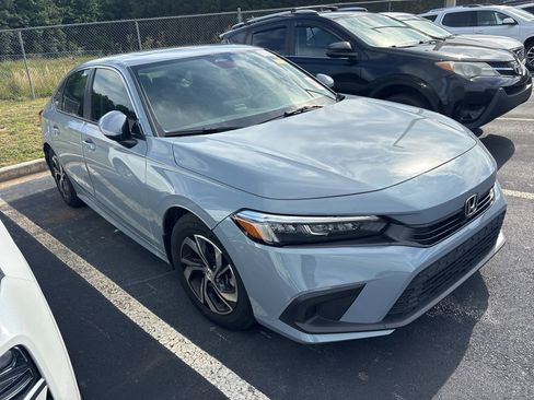 Used 2024 Honda Civic EX image 2