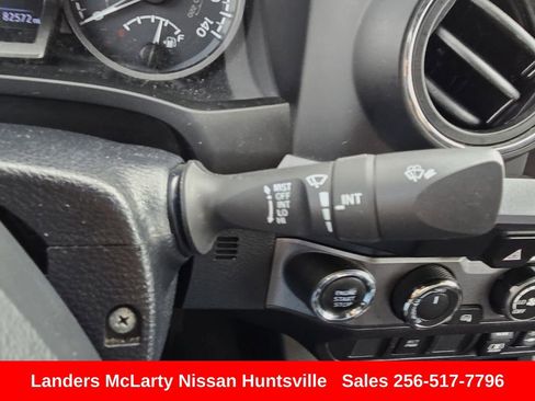 Used 2019 Toyota Tacoma TRD Off-Road image 24