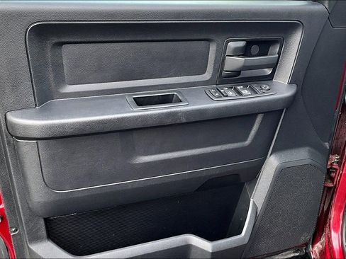 Used 2014 RAM 1500 Express image 23