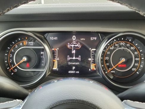 Used 2023 Jeep Gladiator Overland image 25