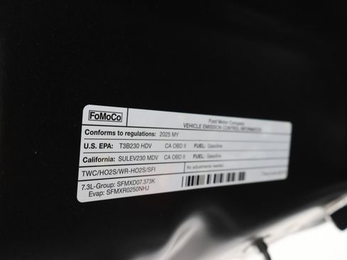 Used 2025 Ford F250 XLT w/ Black Appearance Package AWD/4WD image 23