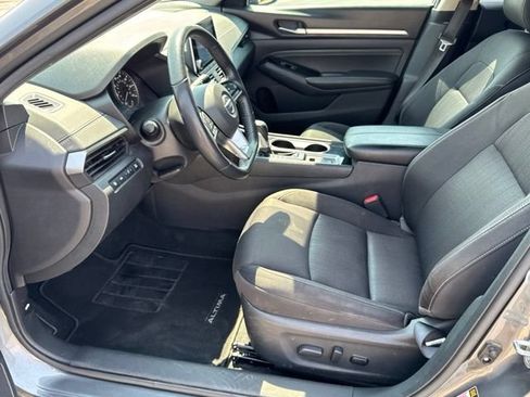 Used 2020 Nissan Altima 2.5 SV AWD/4WD image 22