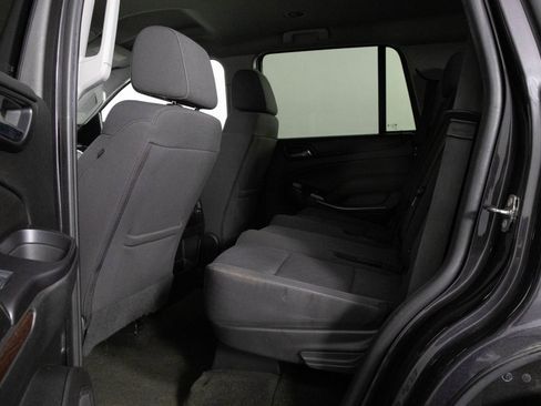 Used 2018 GMC Yukon SLE w/ SLE Value Package image 33