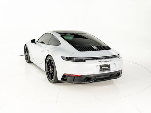 Used 2024 Porsche 911 Carrera GTS image 3