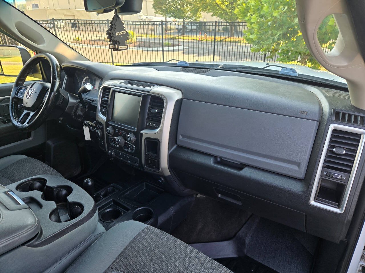 Used 2015 RAM 2500 Power Wagon w/ Comfort Group AWD/4WD image 15