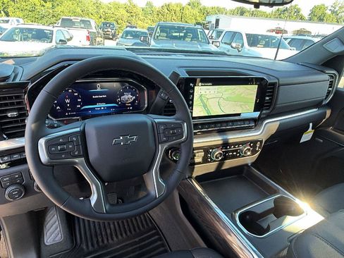 New 2026 Chevrolet Silverado 2500 LTZ w/ Trail Boss Package AWD/4WD image 19