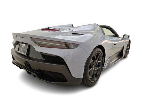Used 2023 Maserati MC20 Spyder image 9