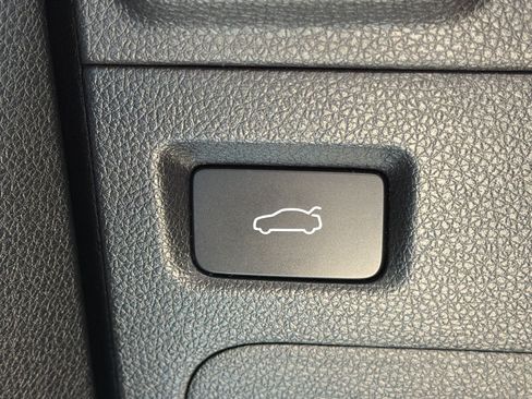 Used 2022 Kia K5 GT-Line FWD image 13