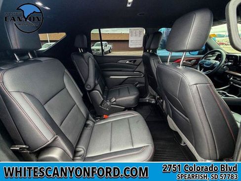 Used 2025 Chevrolet Traverse Z71 w/ Driver Confidence Package AWD/4WD image 14