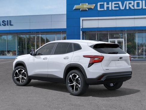 New 2026 Chevrolet Trax RS FWD image 3