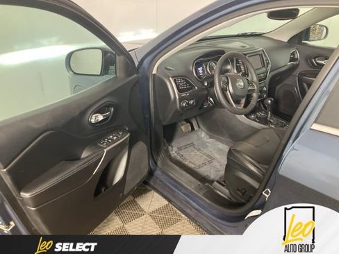 Used 2021 Jeep Cherokee Latitude Lux AWD/4WD image 11