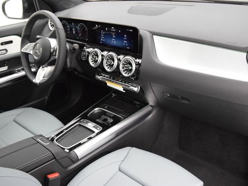 New 2026 Mercedes-Benz GLA 250 image 15