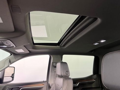 Used 2024 GMC Sierra 1500 Denali image 24