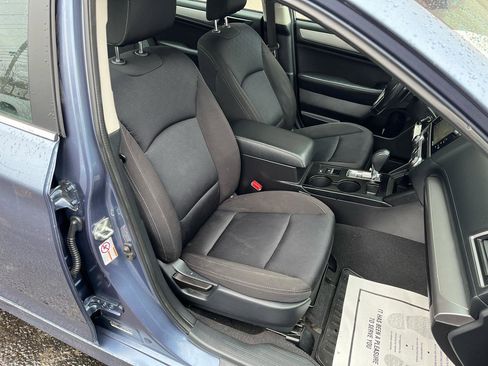 Used 2015 Subaru Legacy 2.5i Premium w/ Moonroof Package image 28