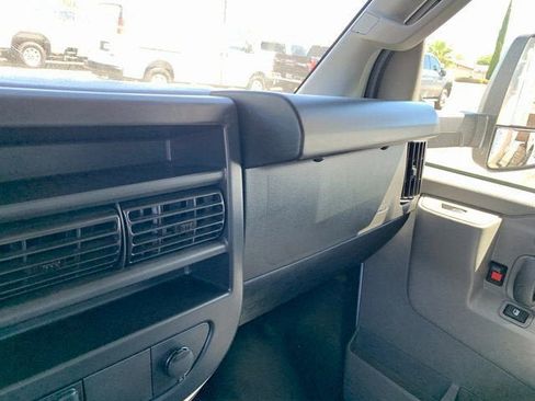 New 2025 GMC Savana 3500 Extended w/ Power Convenience Package image 19