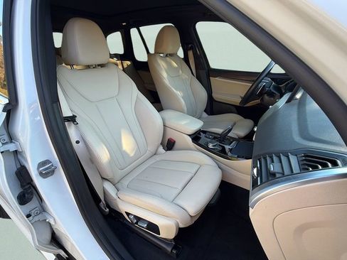 Used 2021 BMW X3 xDrive30i w/ Premium Package image 27