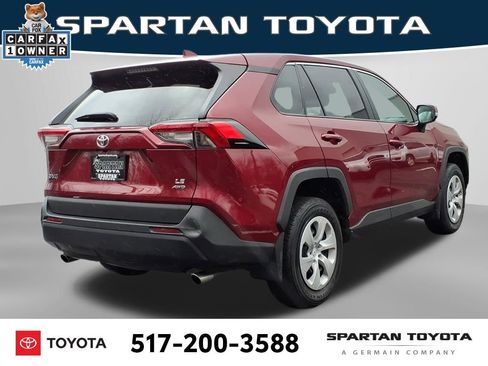 Used 2023 Toyota RAV4 LE image 7