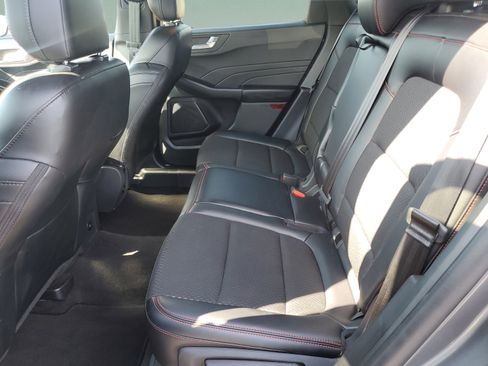 Used 2025 Ford Escape ST-Line FWD image 8