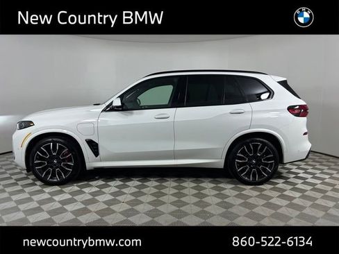 Used 2026 BMW X5 xDrive50e AWD/4WD image 4