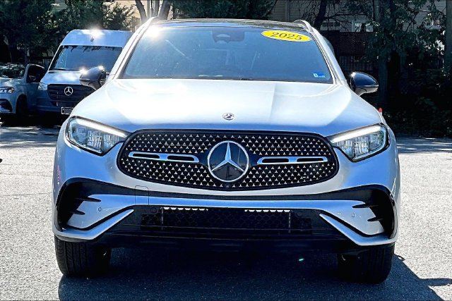 Certified 2025 Mercedes-Benz GLC 350e 4MATIC image 2