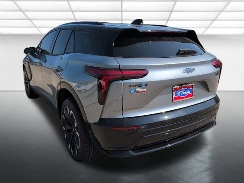 New 2026 Chevrolet Blazer EV RS w/ Super Cruise Package image 2