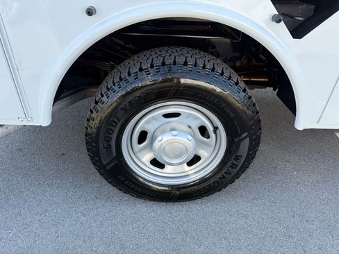 Used 2020 Ford F350 XL w/ Power Equipment Group image 22