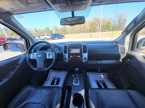 Used 2021 Nissan Frontier PRO-4X w/ Pro-4x Utility Package image 14