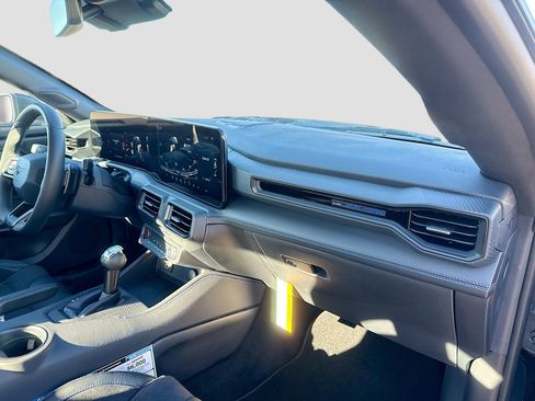 New 2025 Ford Mustang Dark Horse image 32