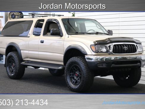 Used 2002 Toyota Tacoma 4x4 Xtracab V6 image 2