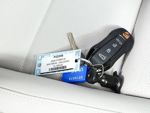 New 2026 Porsche Macan 4S Electric image 40