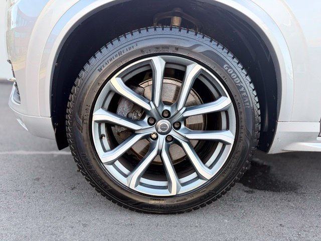 Used 2019 Volvo XC90 T6 Momentum w/ Protection Package Premier AWD/4WD image 28