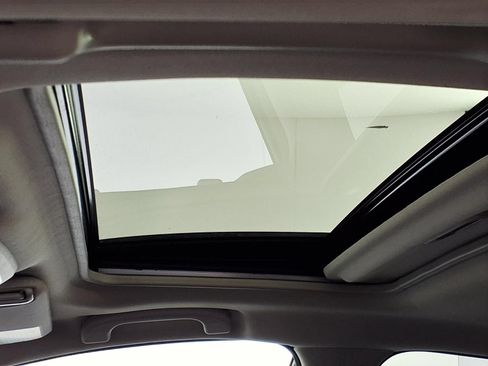 Certified 2025 Subaru Crosstrek 2.5i Limited w/ Crosstrek Mirror Package AWD/4WD image 15