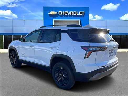 New 2026 Chevrolet Equinox LT image 5