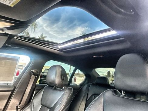 Used 2023 BMW M340i M340i 4D Sedan w/ Premium Package image 19