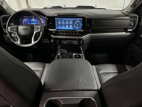 Used 2025 Chevrolet Silverado 1500 LT Trail Boss w/ LT Trail Boss Premium Package AWD/4WD image 23