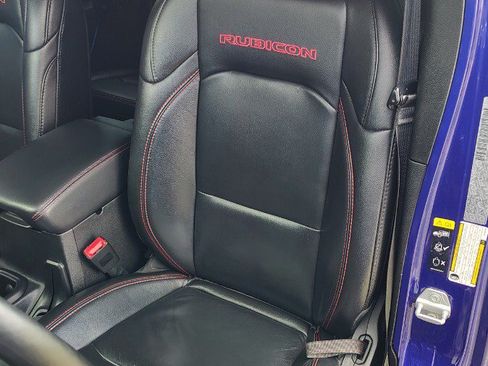 Used 2020 Jeep Wrangler Unlimited Rubicon AWD/4WD image 13