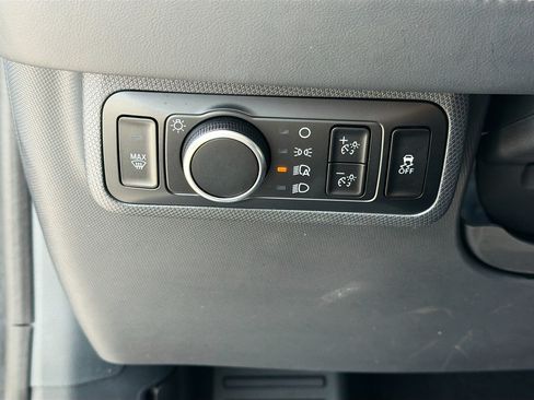Used 2023 Ford Mustang Mach-E Premium RWD image 34
