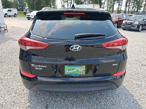 Used 2017 Hyundai Tucson SE Plus AWD/4WD image 4