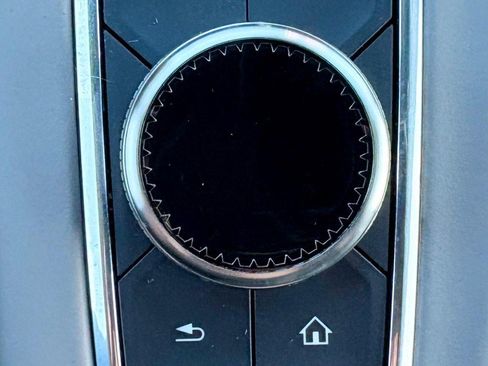 Used 2023 Cadillac Escalade Sport Platinum image 22