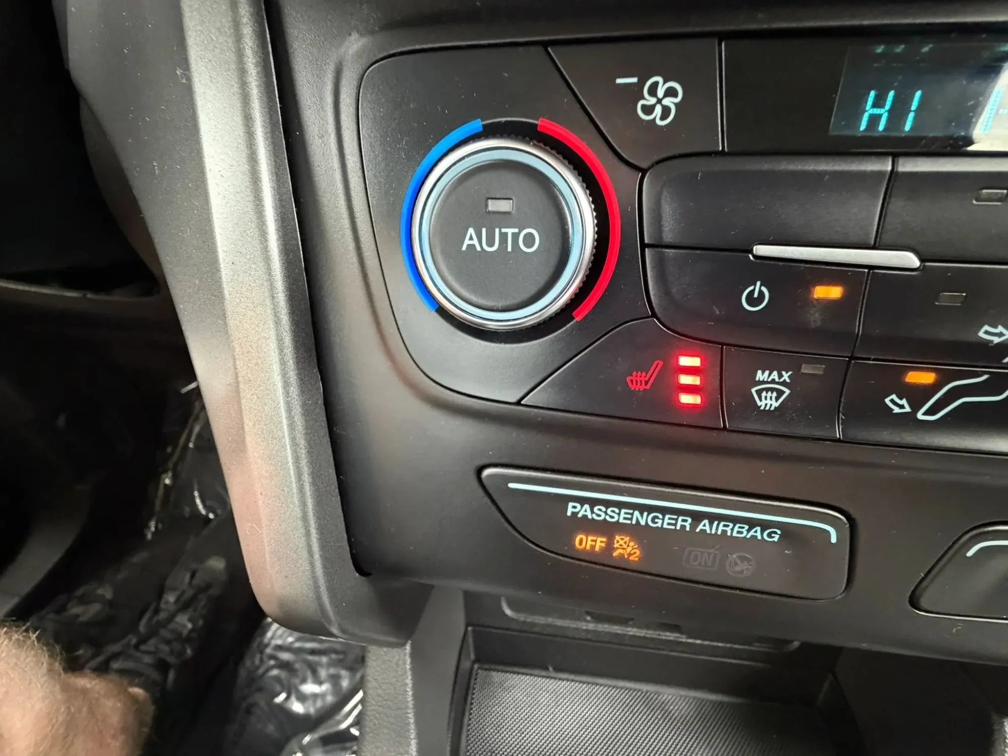 Used 2018 Ford Escape SE AWD/4WD image 24