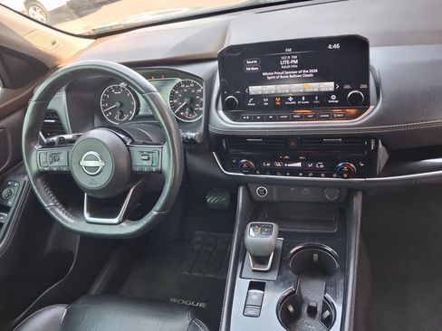 Used 2023 Nissan Rogue SL w/ SL Premium Package AWD/4WD image 9
