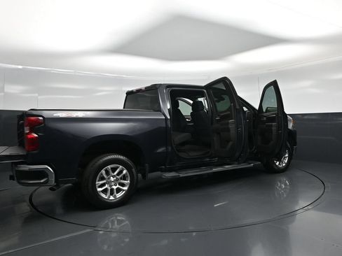 Used 2023 Chevrolet Silverado 1500 LT AWD/4WD image 6