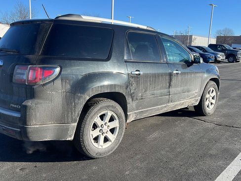 Used 2015 GMC Acadia SLE image 16