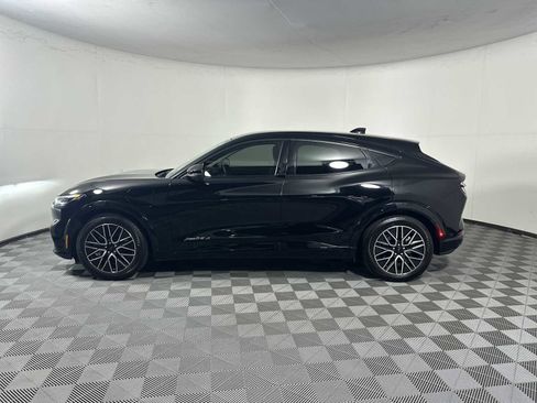 Used 2024 Ford Mustang Mach-E Premium RWD image 7