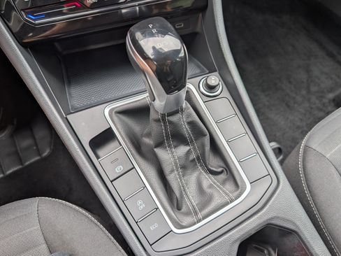 Used 2025 Volkswagen Jetta S FWD image 29