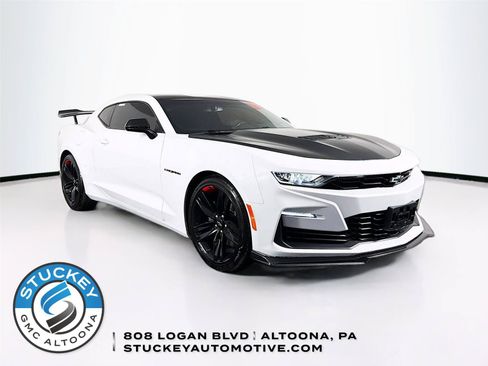 Used 2022 Chevrolet Camaro SS w/ Redline Edition RWD image 1
