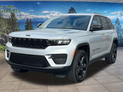New 2025 Jeep Grand Cherokee Altitude