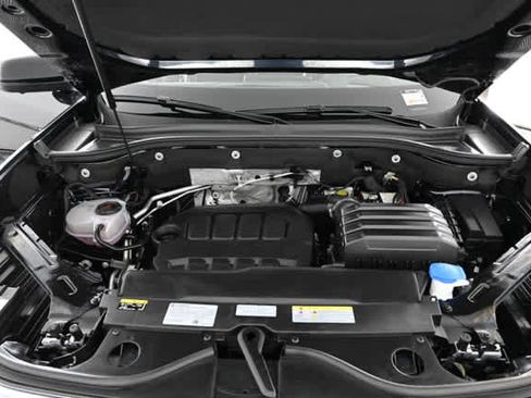 Used 2024 Volkswagen Atlas Cross Sport SEL Premium R-Line AWD/4WD image 33