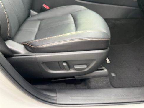 Certified 2025 MAZDA CX-90 3.3 Turbo w/ Preferred Package image 36