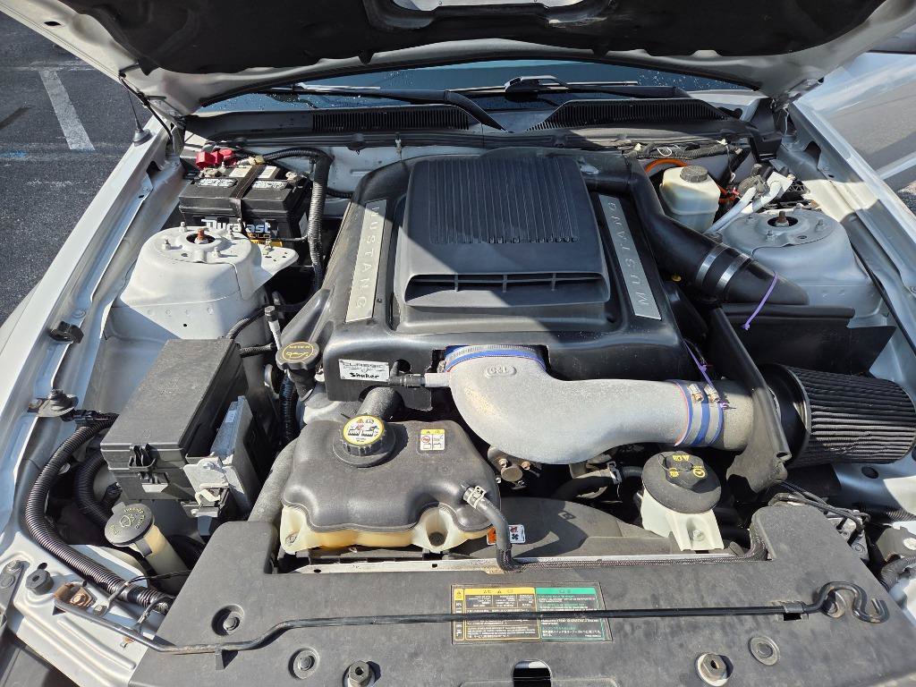 Used 2006 Ford Mustang GT RWD image 17